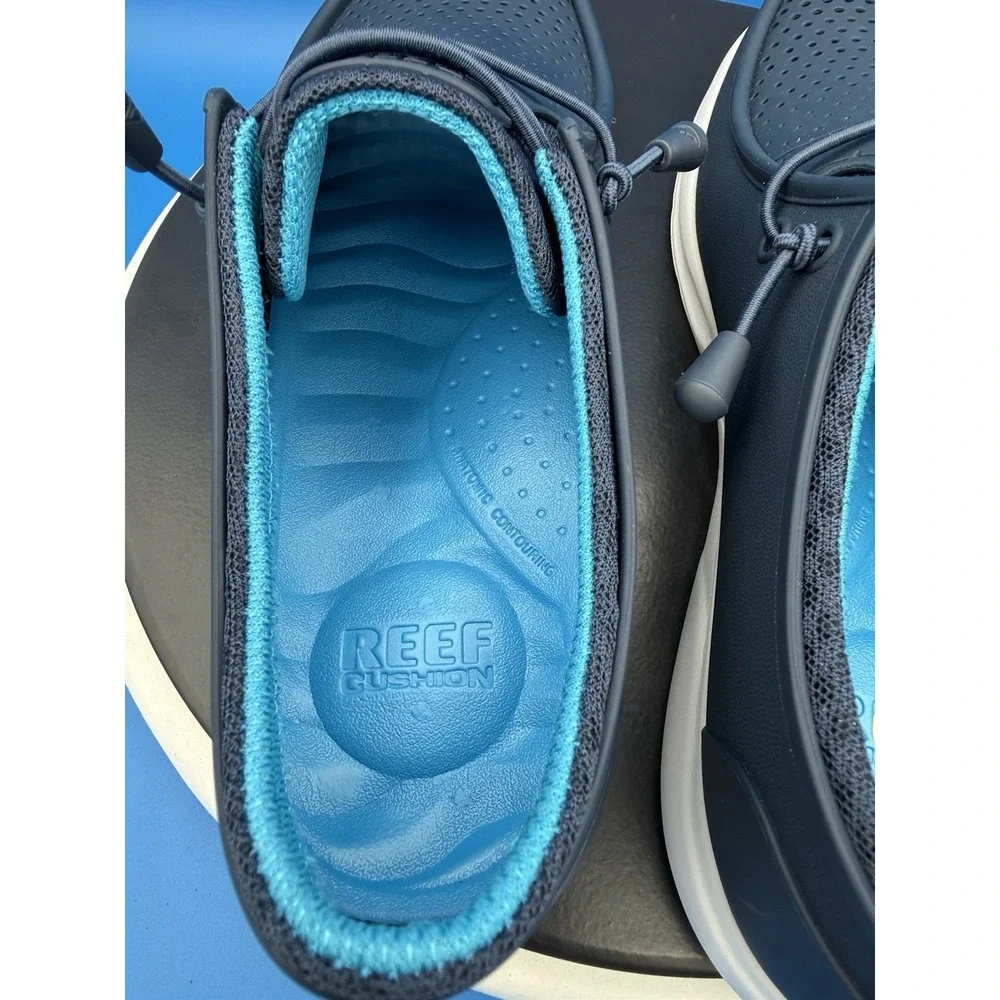 Reef Water Coast Mens Size 9 Navy Blue Lightweight Waterproof Slip On Boat Shoes